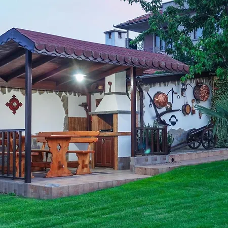 Guest house Chrystal