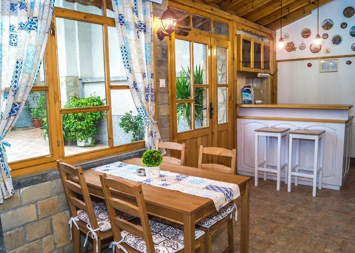 Chrystal Guest house Obzor